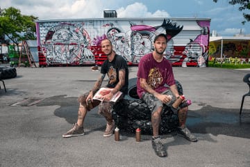 how & Nosm