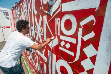 retna